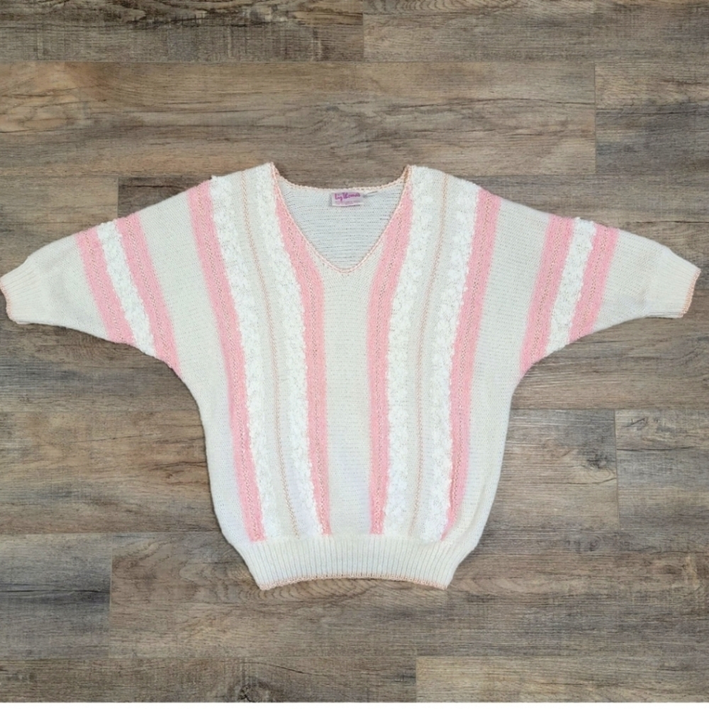 Liz Thomas Vintage Sweater Pink and White Bat Wing Style Sleeves Size L 90s